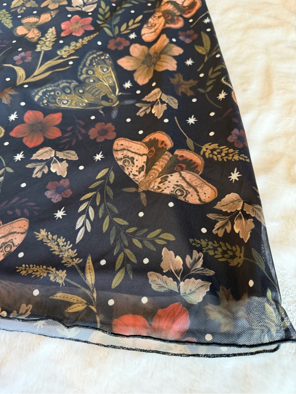 New ROMWE Black A-Line Skirt with Floral & Moth Print - Picture 3 of 8